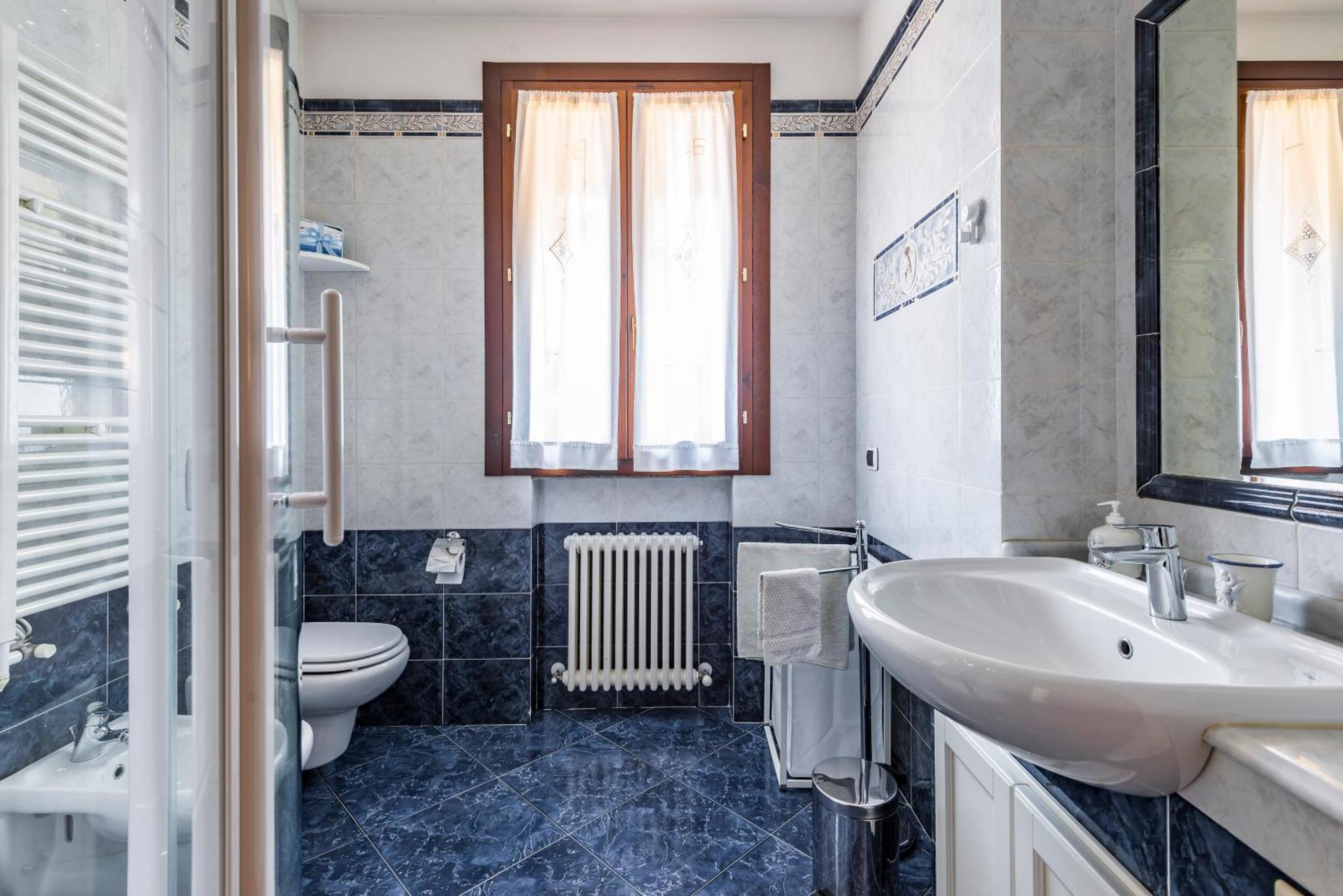Jacuzzi Apartment In Italian Villa, Wi-Fi & Garden Sassuolo - Maranello Casalgrande Εξωτερικό φωτογραφία