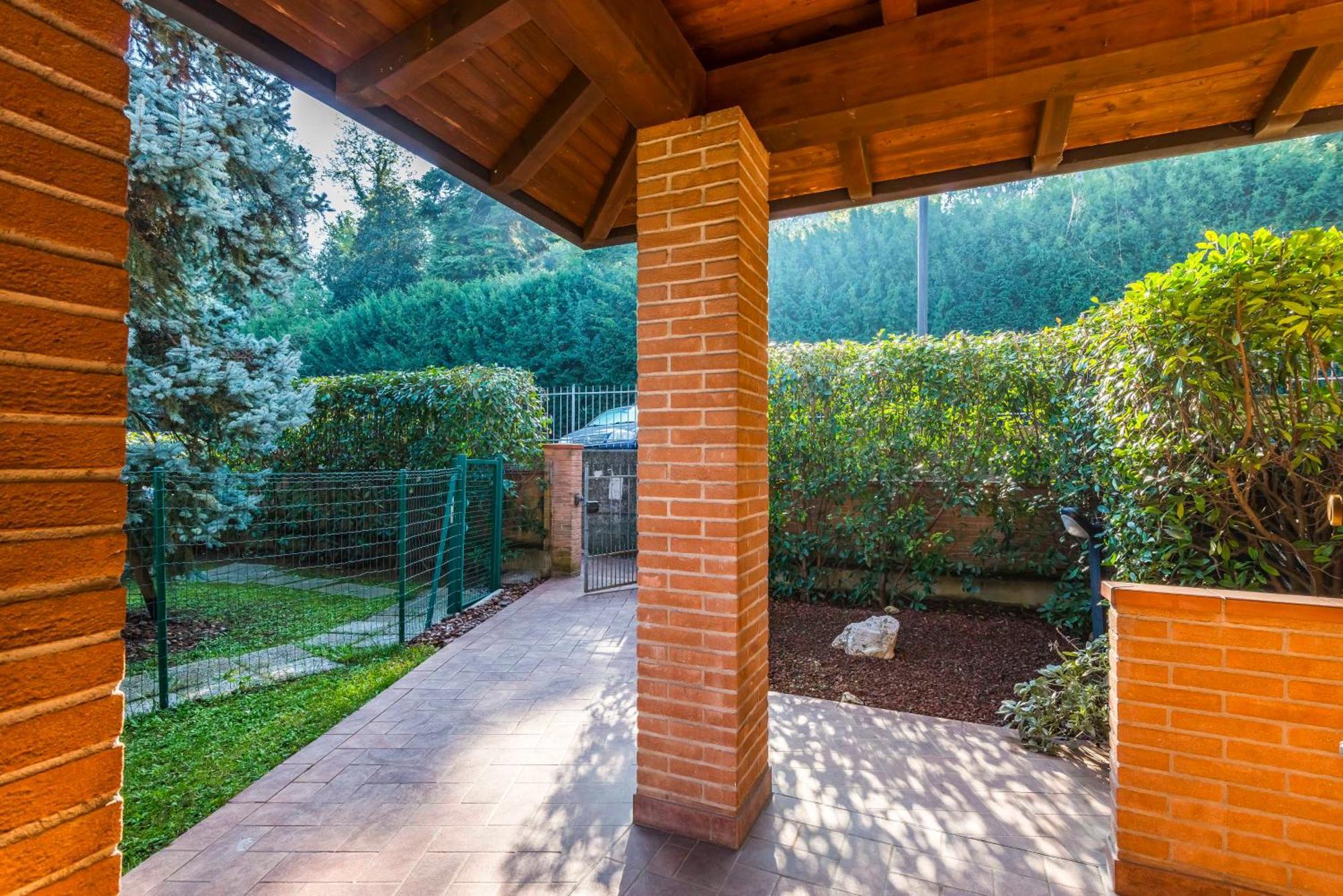 Jacuzzi Apartment In Italian Villa, Wi-Fi & Garden Sassuolo - Maranello Casalgrande Εξωτερικό φωτογραφία